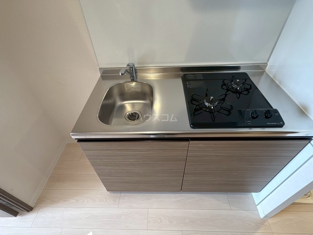 ����14