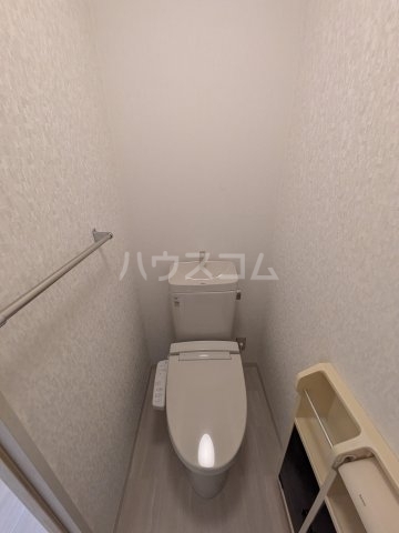 ����13
