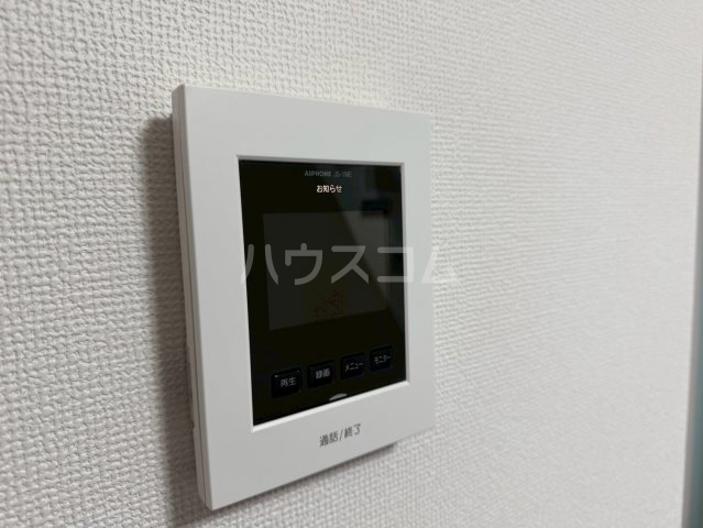 ����10