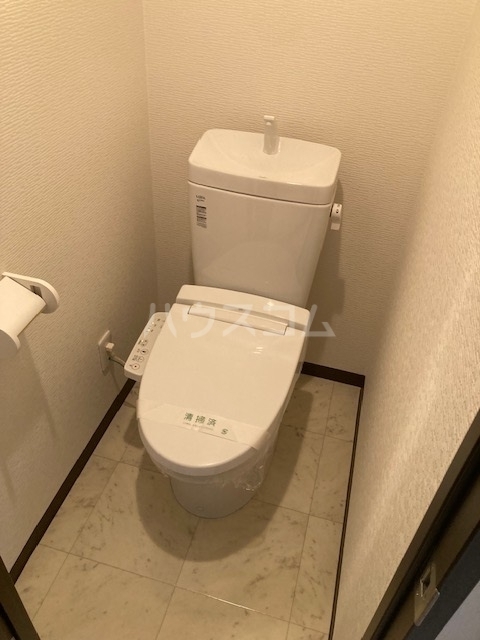 ����5