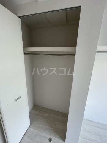 ����7