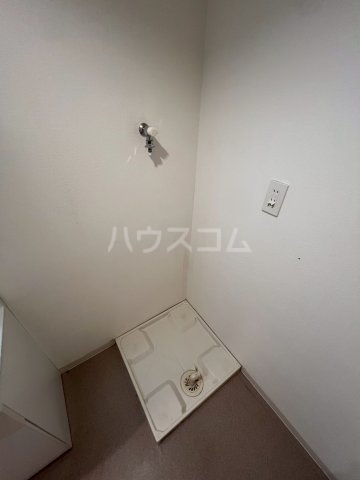 ����7