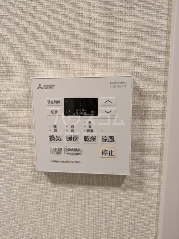 ����8
