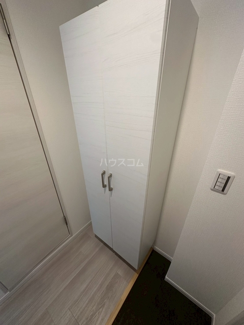 ����7