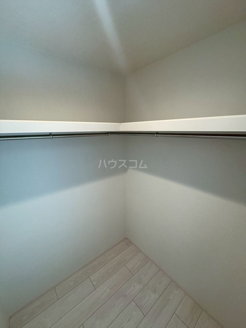 ����7