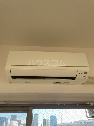 ����10