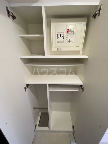 ����7