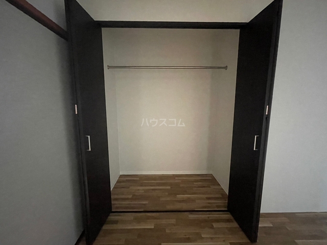 ����7
