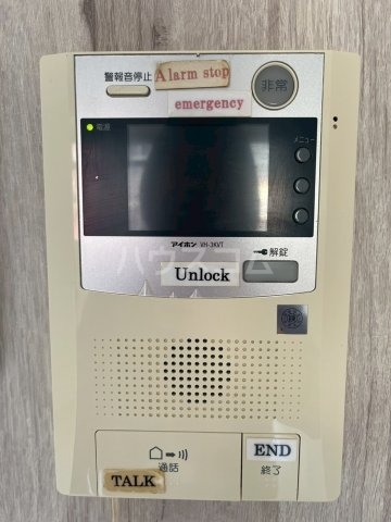 ����13