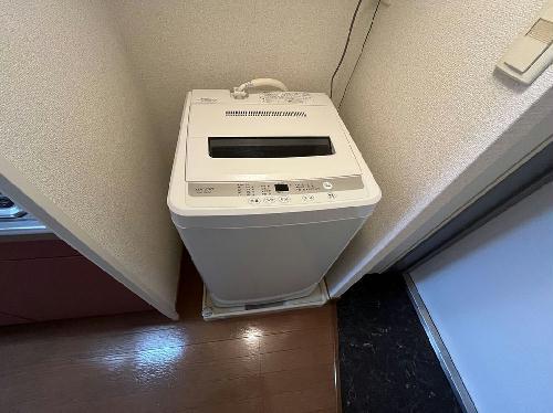 ����10