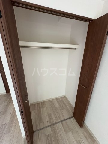 ����7