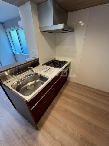 ����2