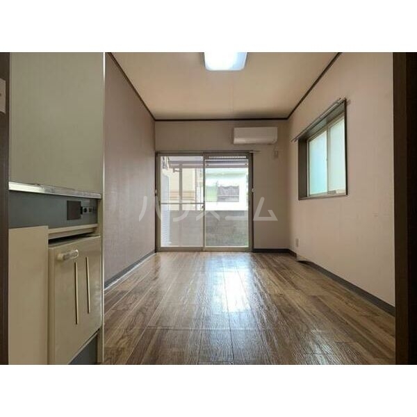 ����1