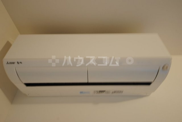 ����13