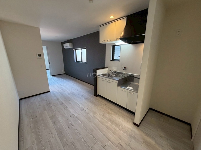 ����1