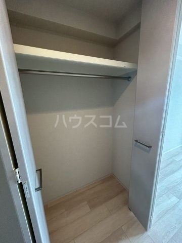 ����7