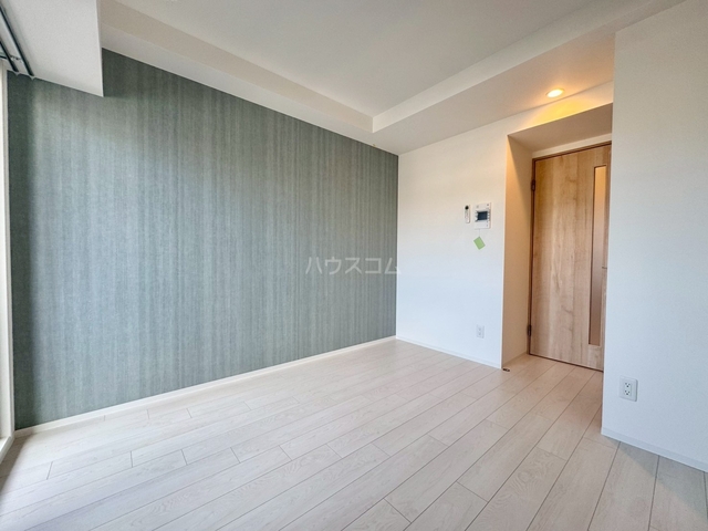 ����6