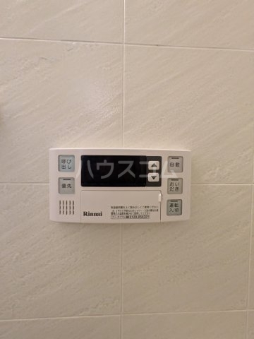 ����27