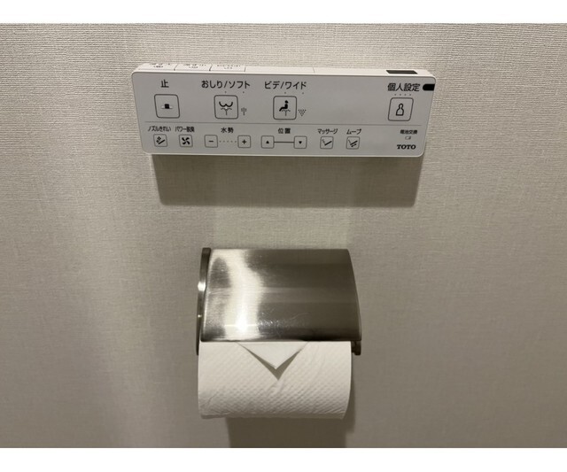 ����14