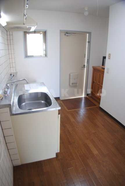 ����14