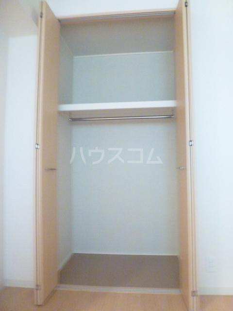 ����7
