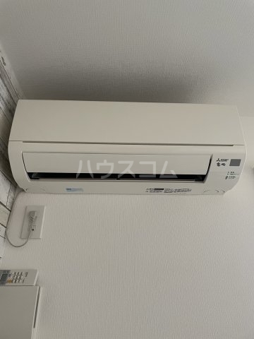 ����8