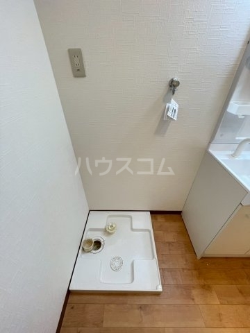 ����14