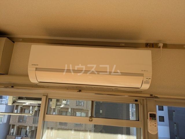 ����7