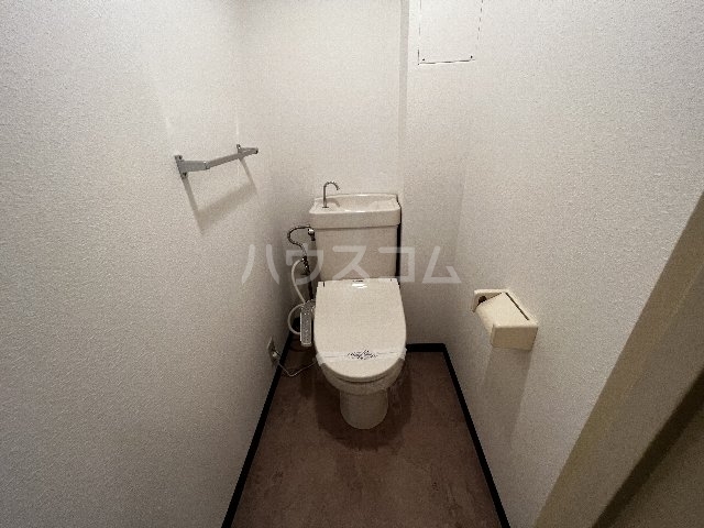 ����5