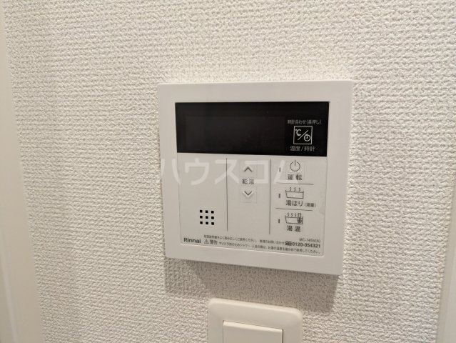 ����14