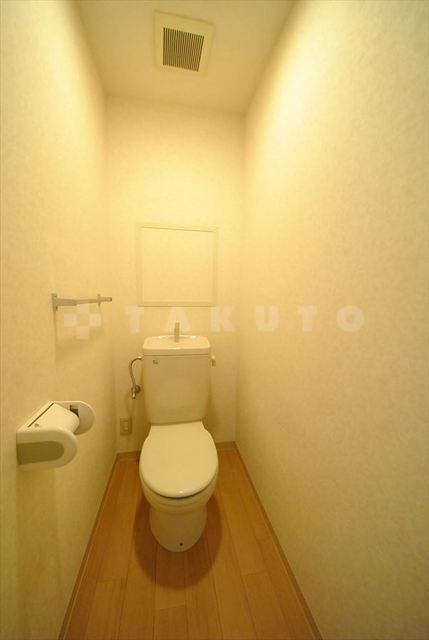 ����5