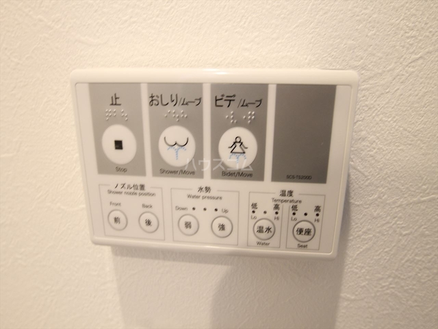 ����18