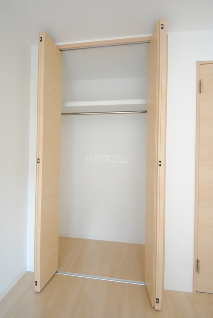 ����7