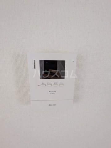 ����13