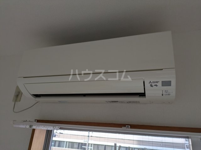 ����7