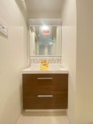 ����6