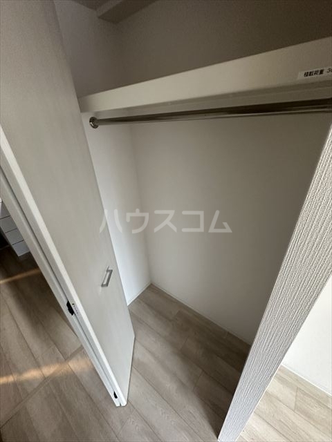 ����6