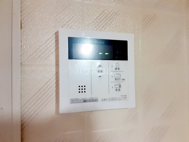 ����11