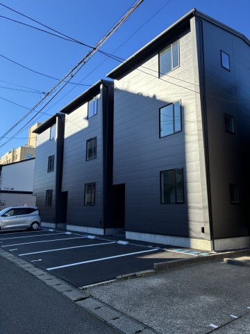 �i�q�z����@�㏊�w�i�k��31���j