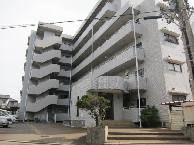 �i�q�z����@�㏊�w�i�k��8���j