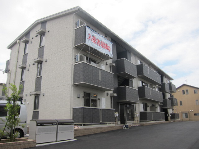 �i�q�M�z�{���@�z��ΎR�w�i�k��28���j