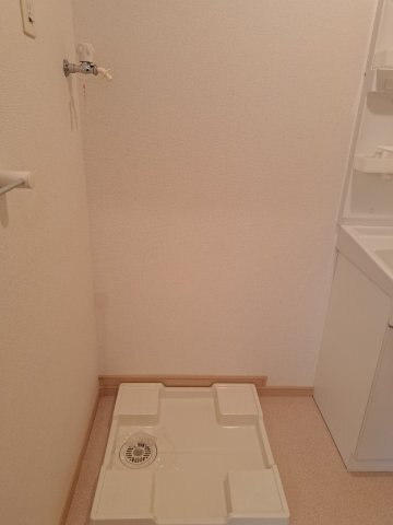 ����7