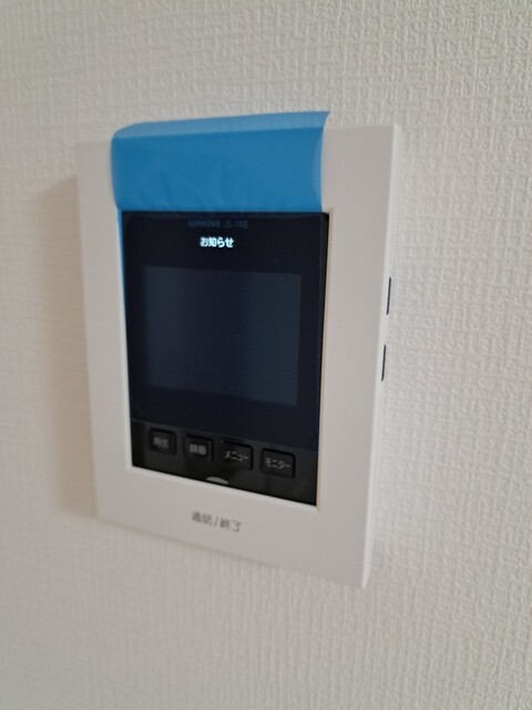 ����7