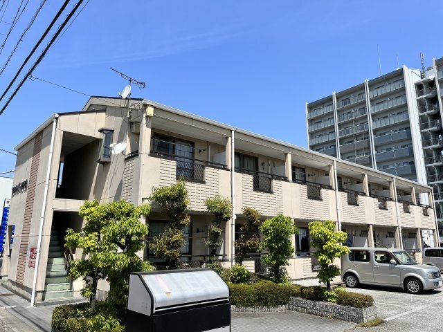 �i�q���C���{���@��F���w�i�k��41���j