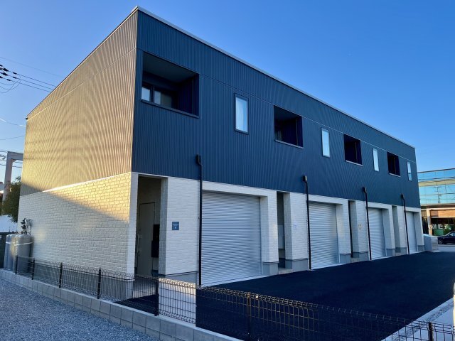 �i�q�k���{���@���l�w�i�k��15���j