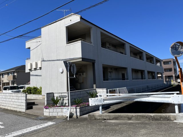 ���C���{���@�Č��w�i�k��9���j