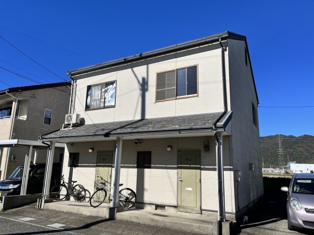 ���C���{���@�ߍ]�����w�i�k��40���j