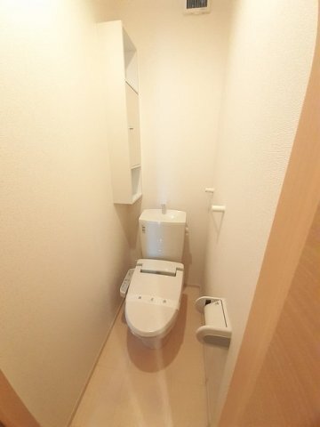 ����5