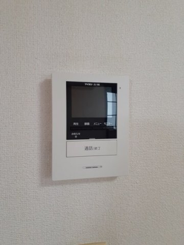 ����11