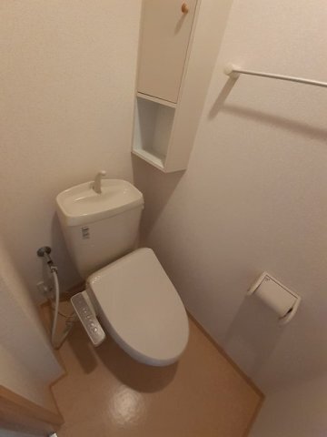 ����5